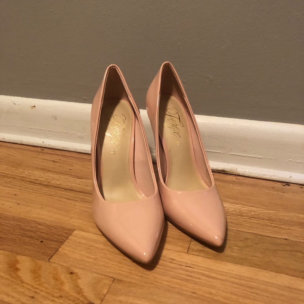 Fergie Pale Pink Heels ✨